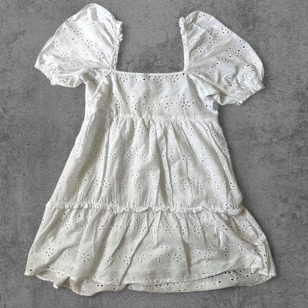 H&M White Eyelet Puff Sleeve Tiered Babydoll Mini Dress Womens Size M - Picture 1 of 5
